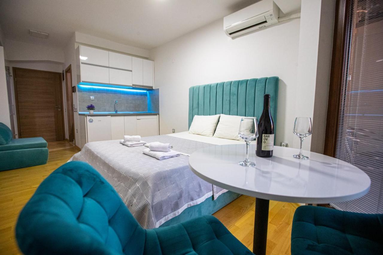 Park Queens Apartments Охрид Экстерьер фото